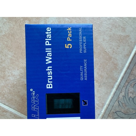 Iwillink 5 Pack Acrylonitrile Home Theater Brush‎ Wall Plate/Mounting Bracket - Picture 9 of 9